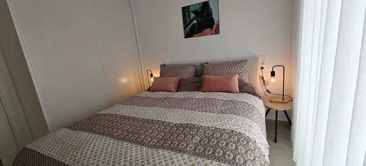 Slaapkamer 1 - Gastenkamer beneden, foto 7