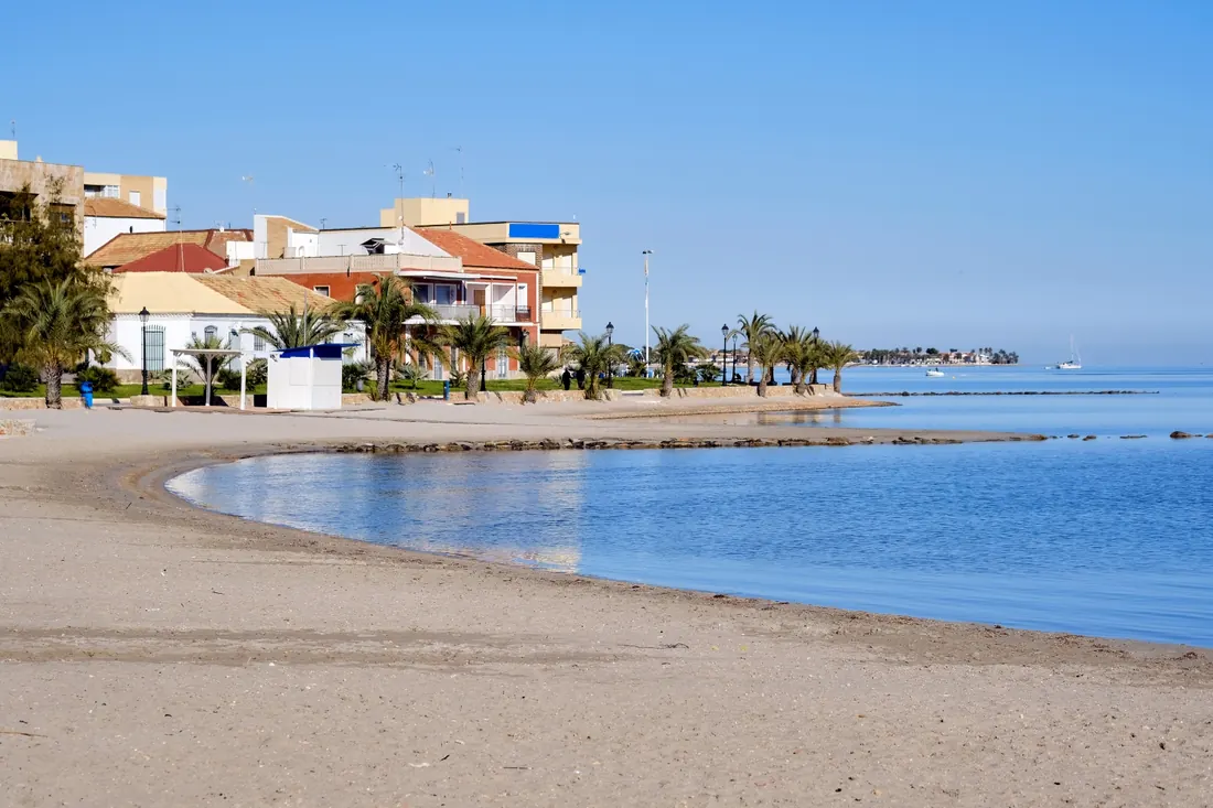 De prachtige stranden van Los Alcazares